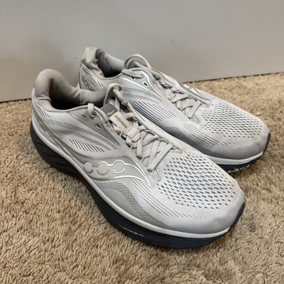 Saucony Ride 18 Shoes Mens Size 10 Wide Gray Cushion Road Sneakers S21001-103 - Picture 3 of 7